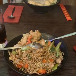 L'Oriente - Chicken chow main