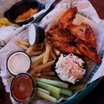 Beef 'O' Brady's - Grid iron wings extra crispy, all flats with a side of fries and Cole slaw! - Sports Bars Near Me - Hoover, Alabama Beef 'O' Brady's - Grid iron wings extra crispy, all flats with a side of fries and Cole slaw! - Sports Bars Near Me - Hoover, Alabama