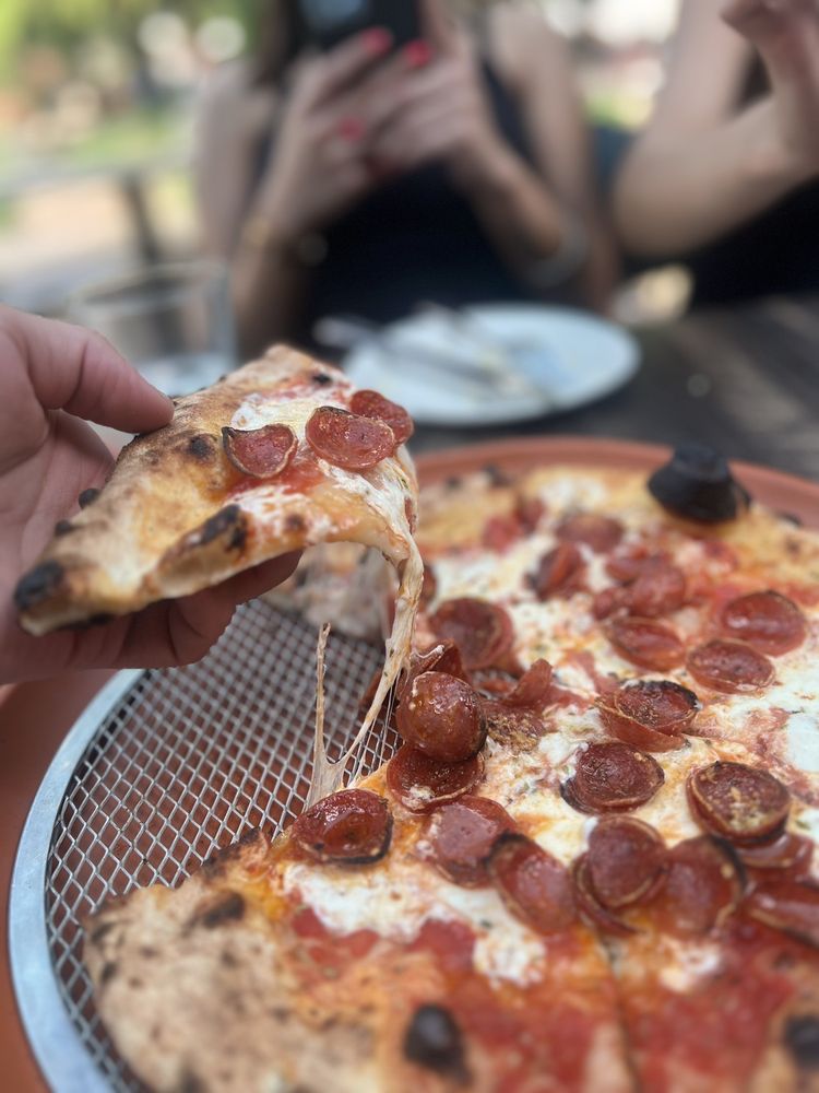 Dough Pizzeria Napoletana