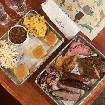 Firehouse Que & Brew - Barbeque Near Me - Fallbrook, California