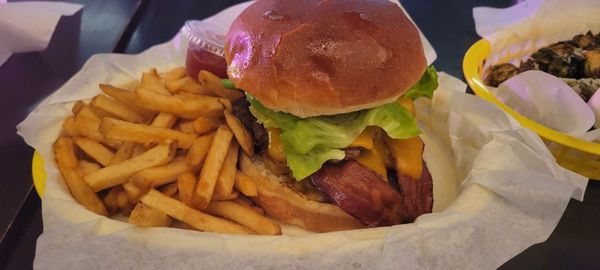 Federal Burger by null