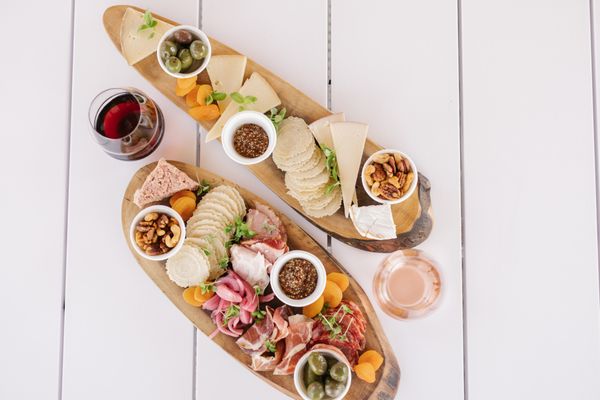 13th Street Winery by null