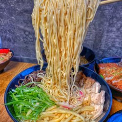 Tomi Ramen