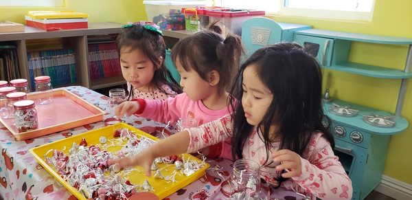 Day Care Services - We provide Day Care Services for ages from 15 months to 5 year old. We are a bilingual Day Care! Day Care Services - We provide Day Care Services for ages from 15 months to 5 year old. We are a bilingual Day Care!