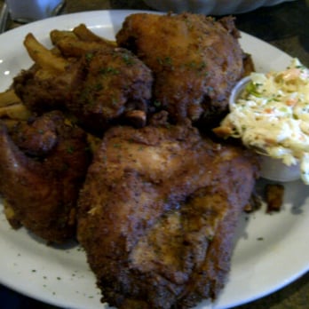 Santa Lucia Pizza - 4 piece fried chicken dinner - Italian Near Me - Winnipeg, Manitoba Santa Lucia Pizza - 4 piece fried chicken dinner - Italian Near Me - Winnipeg, Manitoba