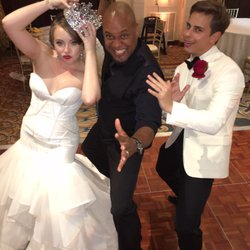 5 Star Mobile DJ Service - Mr. And Mrs. Crown!! She got the crown!