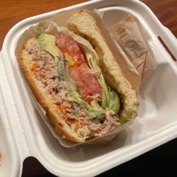 Brown's Deli - tuna sandwich