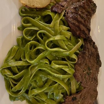La Perla Ceviches and rolls - Tallarin Verde con Churrasco. AMAZING! - Peruvian Near Me - Weston, Florida La Perla Ceviches and rolls - Tallarin Verde con Churrasco. AMAZING! - Peruvian Near Me - Weston, Florida