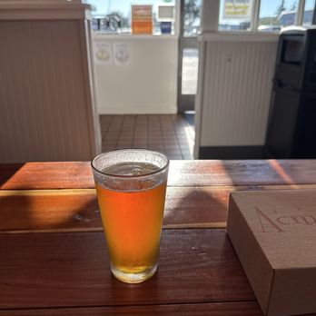 Acme Burger - College Ave - Happy Hour Beer - Burgers Near Me - Santa Rosa, California Acme Burger - College Ave - Happy Hour Beer - Burgers Near Me - Santa Rosa, California