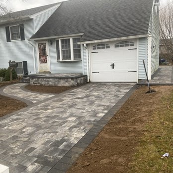 Scanapicos Landscaping & Masonry - Front stoop, porch, walkway to driveway - Landscaping Near Me - West Babylon, New York