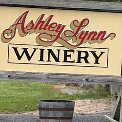 Ashley Lynn Winery - Entrance