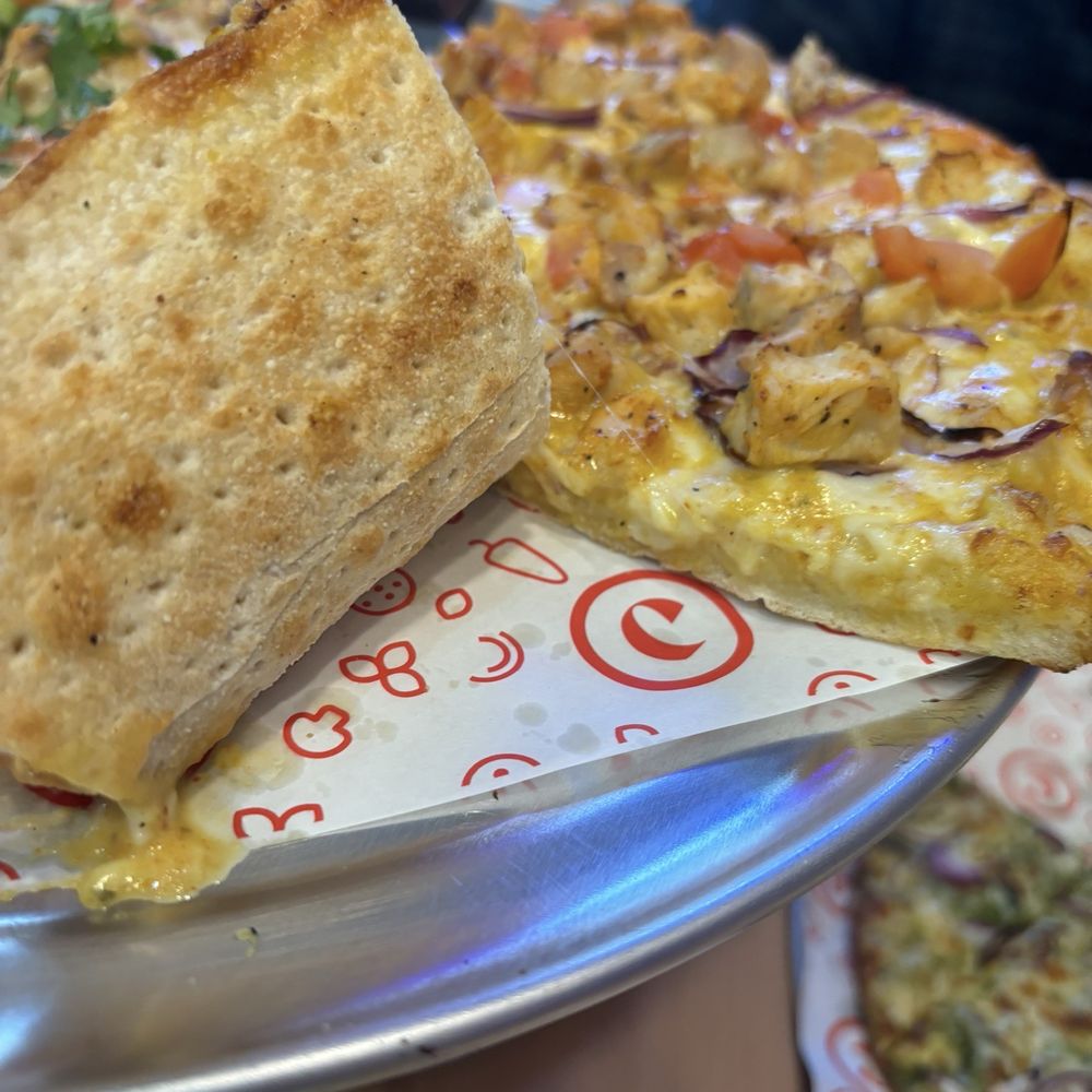 Curry Pizza House San Mateo - Grease free crust! - Chicken Wings Near Me - San Mateo, California