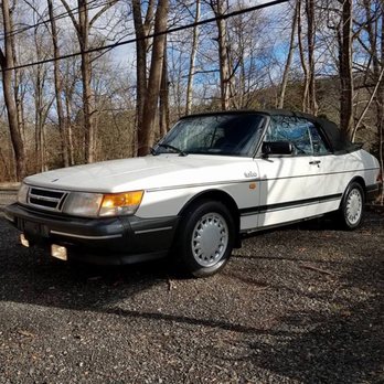Foreign Affairs Motorsport - My dad's all original 88 900 Turbo convertible with 52k miles - a real joy to drive - Auto Repair Near Me - Pompano Beach, Florida