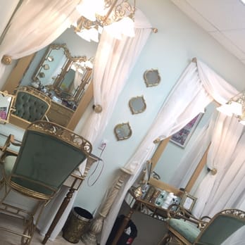 Vanitee Suite - Makeup Artists Near Me - Jamaica, New York Vanitee Suite - Makeup Artists Near Me - Jamaica, New York