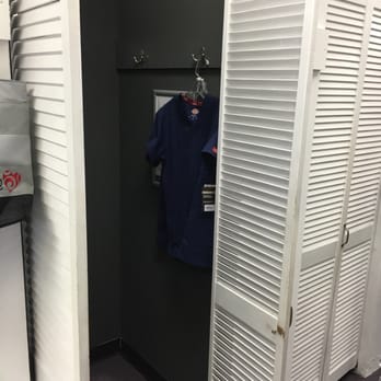 Uniform Advantage - Fitting room - Shoe Stores Near Me - Fort Lauderdale, Florida Uniform Advantage - Fitting room - Shoe Stores Near Me - Fort Lauderdale, Florida