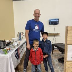 Cornerstone Chiropractic Center - Patient dinner with Dr. Scott and his helpers!