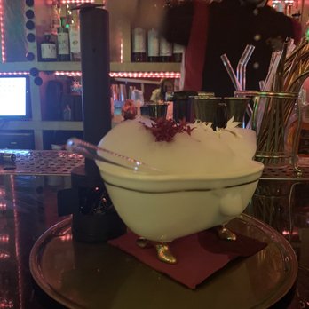 Somnia - Cocktail Bars Near Me - Barcelona, B