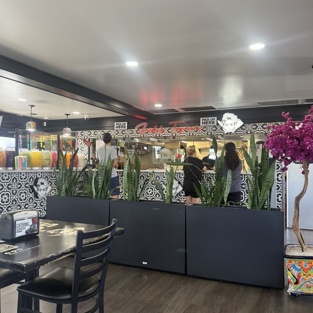 Frida’s Taqueria - Open kitchen - Tacos Near Me - Oceanside, California Frida’s Taqueria - Open kitchen - Tacos Near Me - Oceanside, California