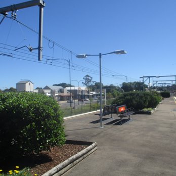 Lawson station - Platform - Train Stations Near Me - Lawson, NSW