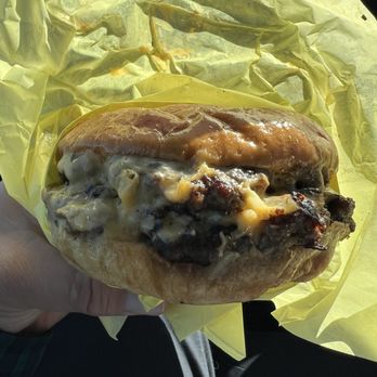 Okie Dokies - Juicy cheesy burger - Burgers Near Me - Sacramento, California Okie Dokies - Juicy cheesy burger - Burgers Near Me - Sacramento, California