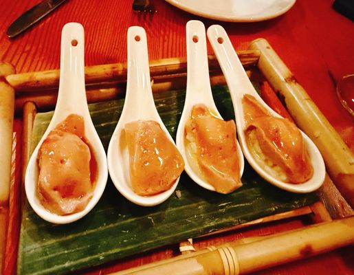 Au Pied de Cochon by null