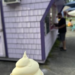 Nik's Creemees - Peach Creemee (kiddie size)