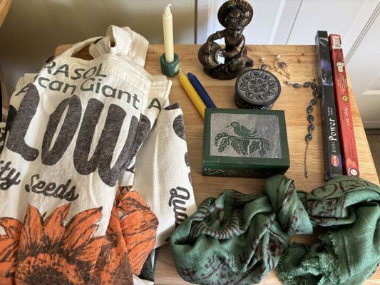 Golden Temple Health Foods & Boutique by null