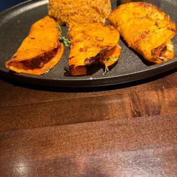 Yard House - New American Near Me - Irving, Texas