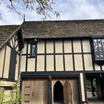 Agecroft Hall - Museums Near Me - Richmond, Virginia