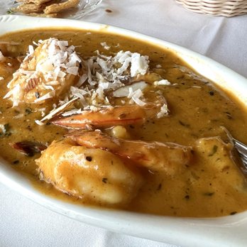 Royal India - Coconut Pineapple w/ Shrimp - Indian Near Me - San Diego, California