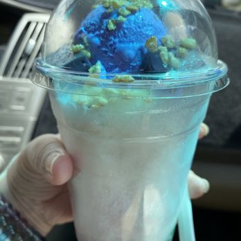 OlenaHi - Halo halo - Salad Near Me - Honolulu, Hawaii