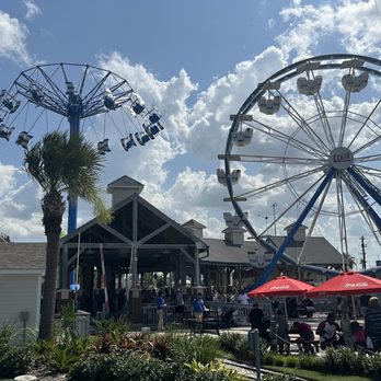 Kemah Boardwalk - Amusement Parks Near Me - Kemah, Texas Kemah Boardwalk - Amusement Parks Near Me - Kemah, Texas