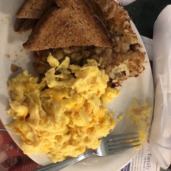 Metro Diner - Bissel breakfast - Diners Near Me - Pooler, Georgia Metro Diner - Bissel breakfast - Diners Near Me - Pooler, Georgia