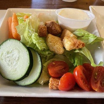 Slippery Otter Pub - Side salad - Pubs Near Me - West Yellowstone, Montana Slippery Otter Pub - Side salad - Pubs Near Me - West Yellowstone, Montana