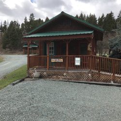 Crystal's Grave Creek Cabins - Office