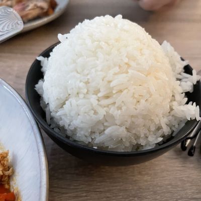 White Elephant Asian Kitchen by null