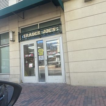 Trader Joe's - Outside - Grocery Near Me - Alexandria, Virginia Trader Joe's - Outside - Grocery Near Me - Alexandria, Virginia