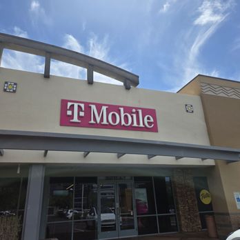 T-Mobile Experience Store - Mobile Phones Near Me - Scottsdale, Arizona T-Mobile Experience Store - Mobile Phones Near Me - Scottsdale, Arizona