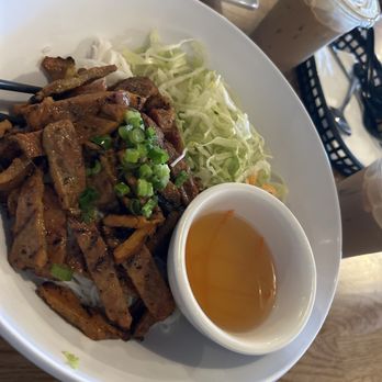 Pho Saigon Bay - Lodi - Pork Vermicelli, Chicken Rice Plate, and Vietnamese Coffee - Vietnamese Near Me - Lodi, California Pho Saigon Bay - Lodi - Pork Vermicelli, Chicken Rice Plate, and Vietnamese Coffee - Vietnamese Near Me - Lodi, California