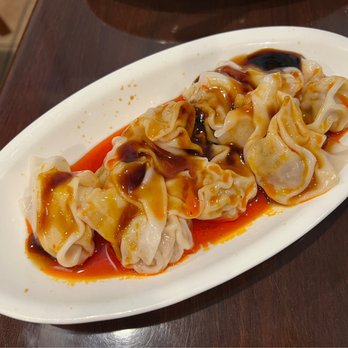 Dolphin Bay - Spicy wonton 紅油抄手 - Taiwanese Near Me - Boston, Massachusetts Dolphin Bay - Spicy wonton 紅油抄手 - Taiwanese Near Me - Boston, Massachusetts