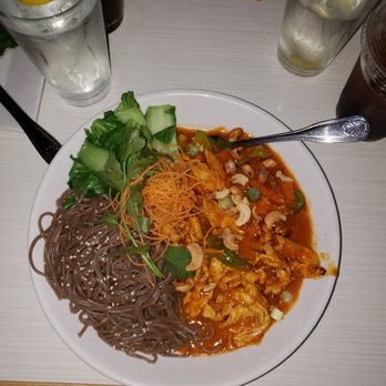 Noodle Wave - Spicy Soba Cashew Chicken - Thai Near Me - Frisco, Texas