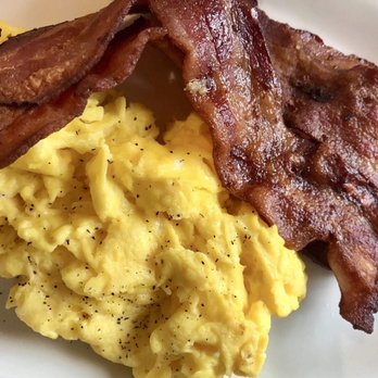 Piner Cafe - Eggs and bacon - American Near Me - Santa Rosa, California