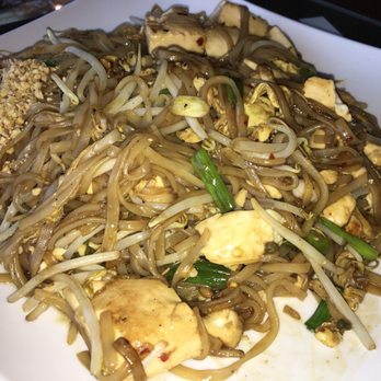 Penn's Thai Kitchen - Thai Near Me - Royal Oak, Michigan