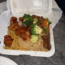 Pan Pan Wok