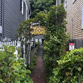 Tim's Used Books - Pathway to Tim's Used Books - Used Bookstore Near Me - Provincetown, Massachusetts