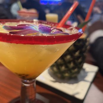 El Orito Tacos - Passion fruit margarita and pineapple - Mexican Near Me - Middleburg Heights, Ohio