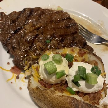 Smokey Bones Chattanooga - Hawaiian prime rib and loaded baked potato. - Barbeque Near Me - Chattanooga, Tennessee Smokey Bones Chattanooga - Hawaiian prime rib and loaded baked potato. - Barbeque Near Me - Chattanooga, Tennessee