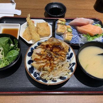 Sushi Crave - Sashimi Bento with Chicken Teriyaki on Rice - Sushi Bars Near Me - Richmond, British Columbia Sushi Crave - Sashimi Bento with Chicken Teriyaki on Rice - Sushi Bars Near Me - Richmond, British Columbia