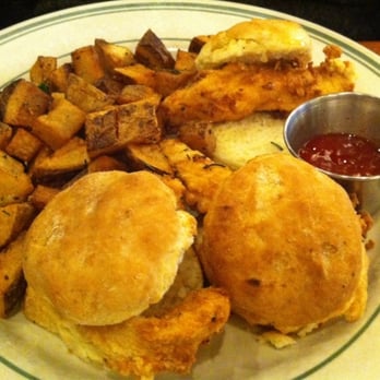 Ted's Bulletin Reston - Fried chicken and honey biscuits with a side of home fries - Breakfast & Brunch Near Me - Reston, Virginia