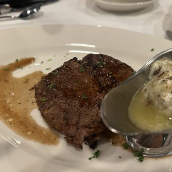 Morton's The Steakhouse - Filet mignon - Steakhouses Near Me - Burbank, California Morton's The Steakhouse - Filet mignon - Steakhouses Near Me - Burbank, California